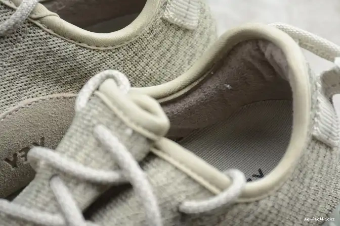 Moonrock Adidas Yeezy Boost AQ2660 350 0531